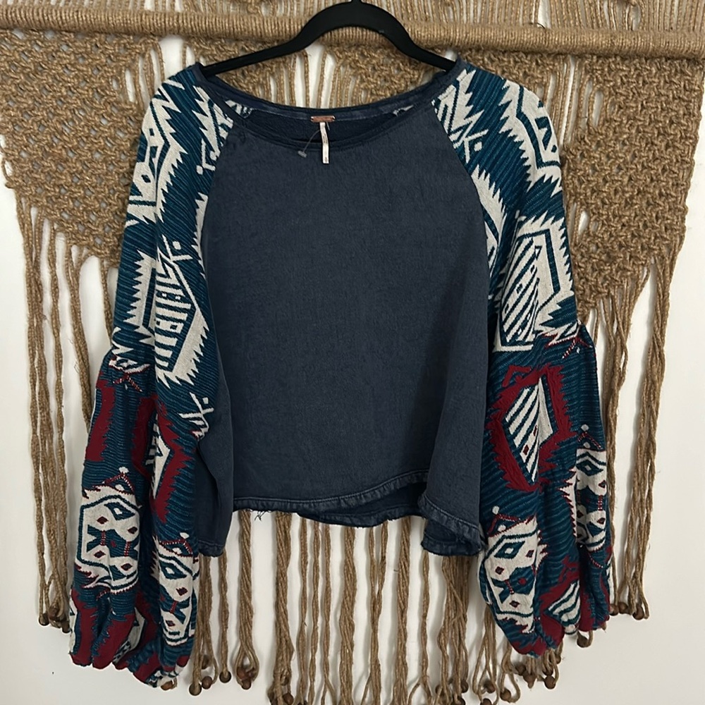 Free People billowy sweatshirt top